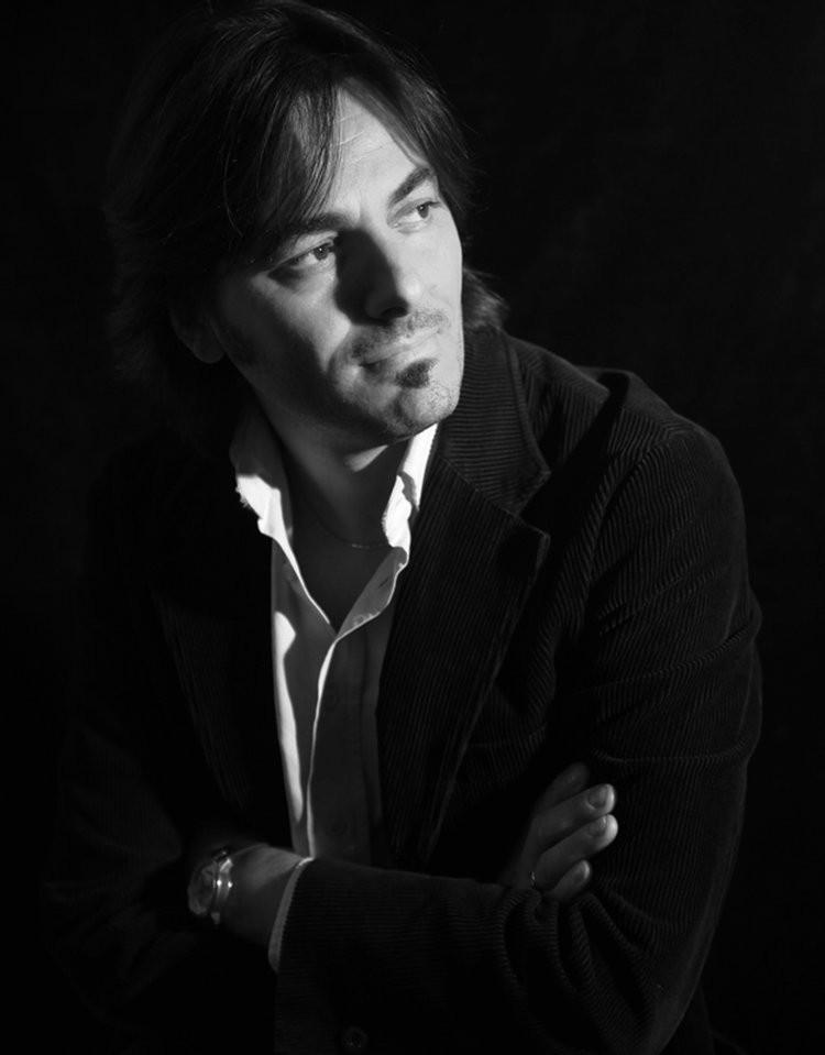 designer Lorenzo Vallone
