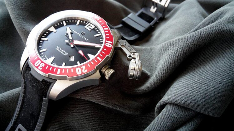 Khaki Navy Frogman dispositivo proteggi corona