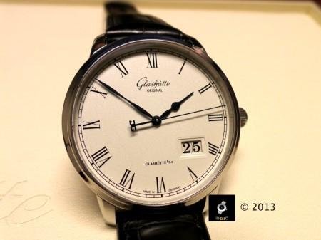 Glashütte Original Senator Panorama Date