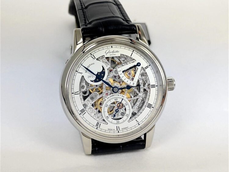 Glashütte Original Senator Moon Phase Skeletonized Edition Oro Bianco