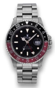 Primo Rolex GMT-Master II Ref. 16760 1983 Ref. 16760 Primo Rolex GMT-Master II "Fat Lady" primo GMT della serie Rolex con ora locale regolabile indipendentemente dalla lancetta GMT, quindi primo “traveller GMT” della casa.