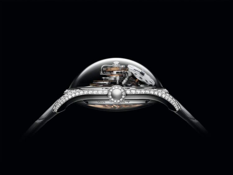 laterale Legacy Machine Flying T
