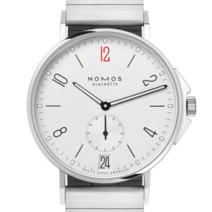 Immagine orologio NOMOS Glashütte modello Ahoi datario per Medici Senza Frontiere Immagine orologio NOMOS Glashütte modello Ahoi datario per Medici Senza Frontiere