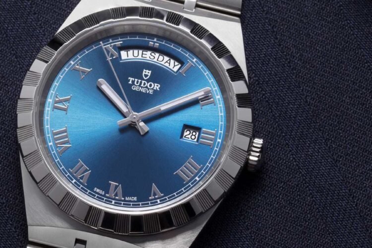 Tudor Royal 41 mm quadrante blu