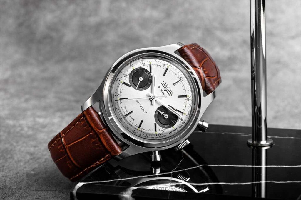 Vulcain Chronographe 1970 panda