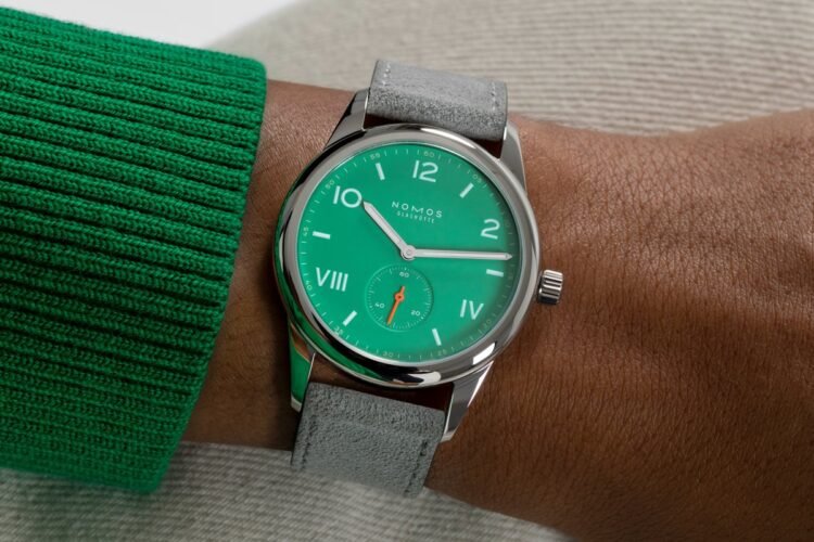 orologio Nomos Club Campus 38 electric green