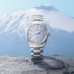 Novità orologi 2025 Grand Seiko Evolution 9 SLGH027 con un quadrante che è una nuova interpretazione del monte Iwate