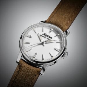 Alpina Heritage Tropic‑Proof con quadrante bianco e cinturino in Alcantara