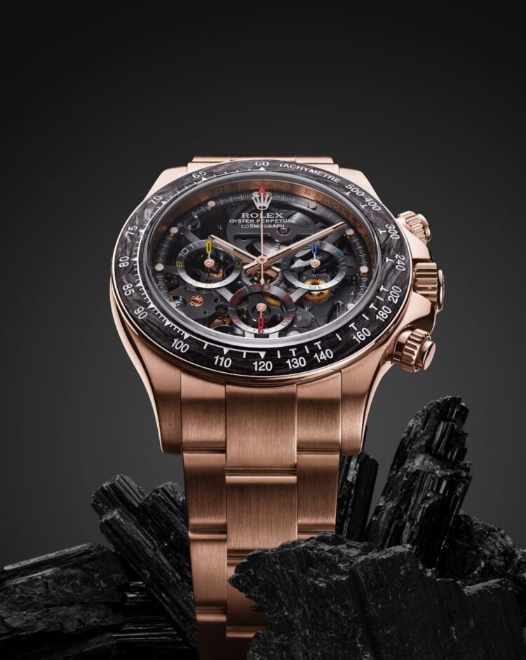 Rolex Daytona La Montoya Rose, personalizzazione in oro rosa e quadrante scheletrato realizzata da Artisans de Genève.