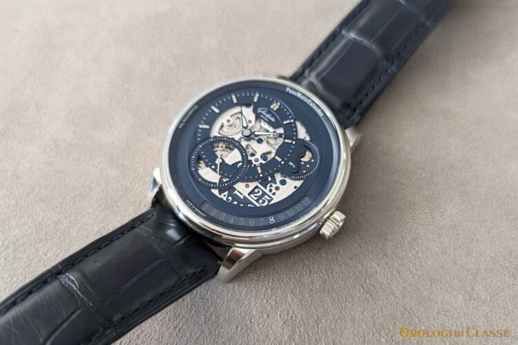Glashütte Original PanoMaticCalendar Blu dell’Alba 2025 con quadrante scheletrato e cinturino in pelle nera
