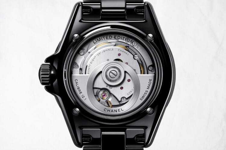 Chanel calibro 12.1 Movimento automatico Chanel calibro 12.1 70 ore riserva di carica.