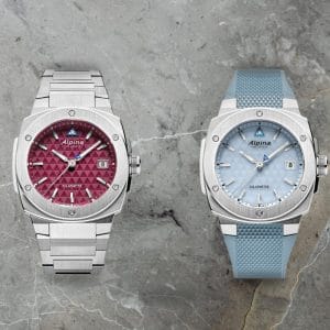Nuovi orologi Alpina Alpiner Extreme Solarmetre: a sinistra il modello in acciaio con quadrante bordeaux, a destra la versione sportiva in gomma azzurra.
