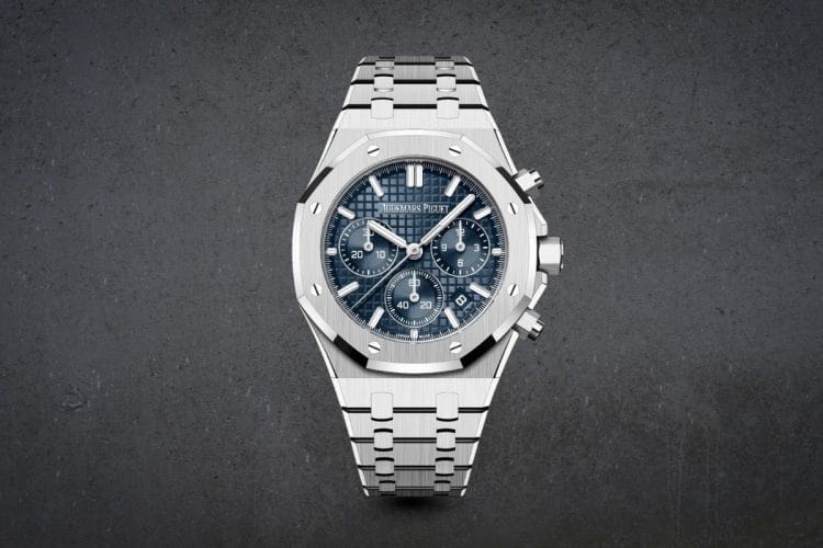 Novità Audemars Piguet: il nuovo Royal Oak Cronografo da 38 mm con quadrante blu ribilanciato e calibro di manifattura 6401.