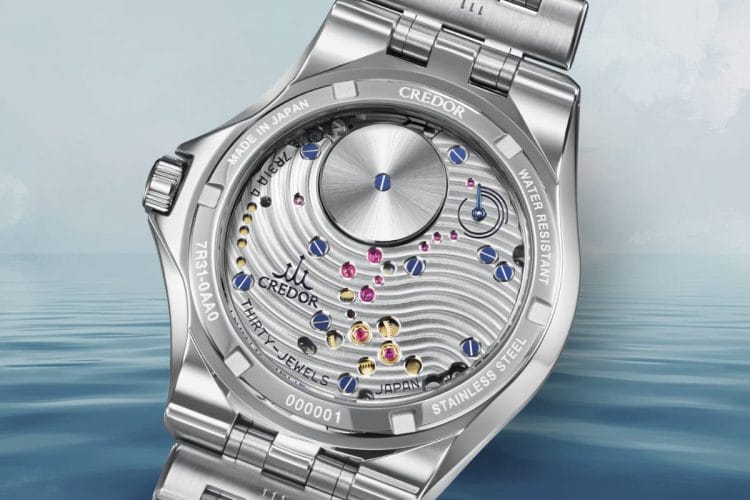 Calibro Spring Drive 7R31 del Credor Kuon GCLX995 con decorazione seragi sulla platina principale.