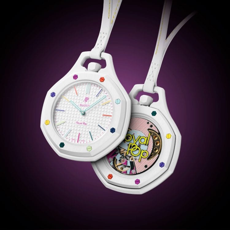 Huit Blanc – Versione Lépine della collezione Royal Pop Audemars Piguet x Swatch Audemars Piguet x Swatch Royal Pop Huit Blanc in Bioceramic bianco con viti esagonali multicolore, vista fronte e fondello trasparente.