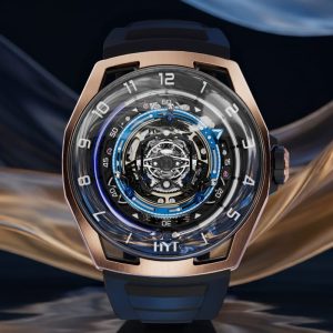 HYT Conical Tourbillon Midnight Blue: quadrante con fluido blu retrogrado, sfere orbitanti e tourbillon conico, cassa in oro 5N.