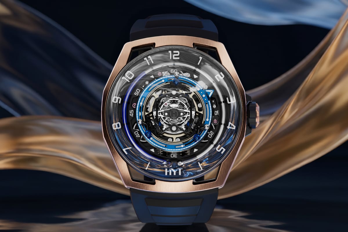 HYT Conical Tourbillon Midnight Blue - vista frontale HYT Conical Tourbillon Midnight Blue: quadrante con fluido blu retrogrado, sfere orbitanti e tourbillon conico, cassa in oro 5N
