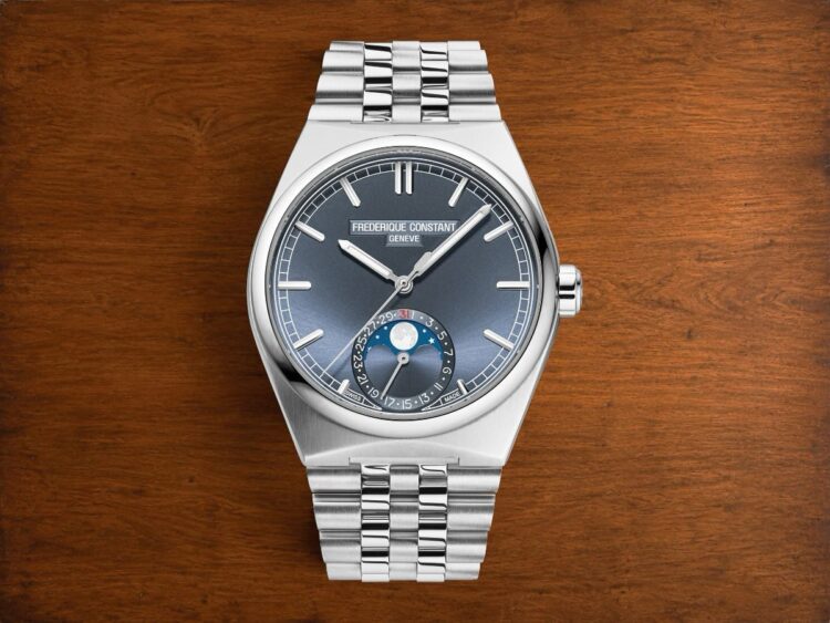 Highlife Moonphase Date quadrante blu Frederique Constant Highlife Moonphase Date con quadrante blu notte da 39 mm.